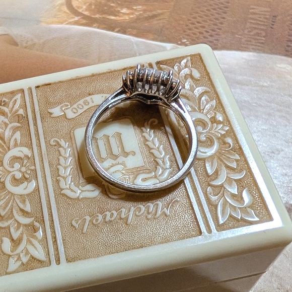 Staur 3.5ct Earth Grown Lab Diamond Heart Engagement Ring - Picture 6 of 9